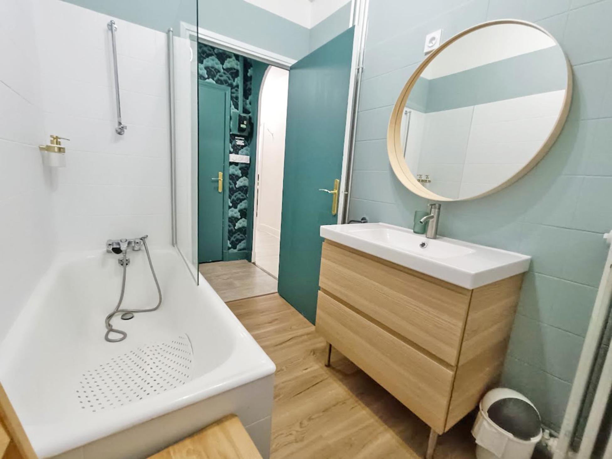 Le Telecab', T5, Wifi, Cave, Ascenseur, 8 Personnes Bagneres-de-Luchon Exterior foto
